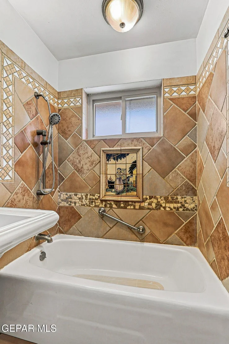 Photo of 436 DE LEON Drive