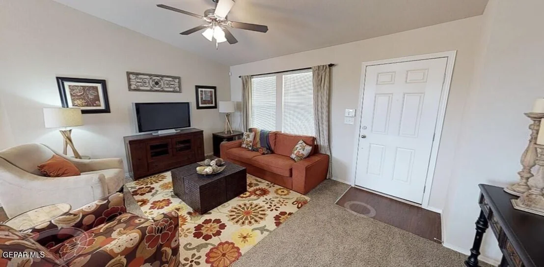 Photo of 1017 Saguaro Place