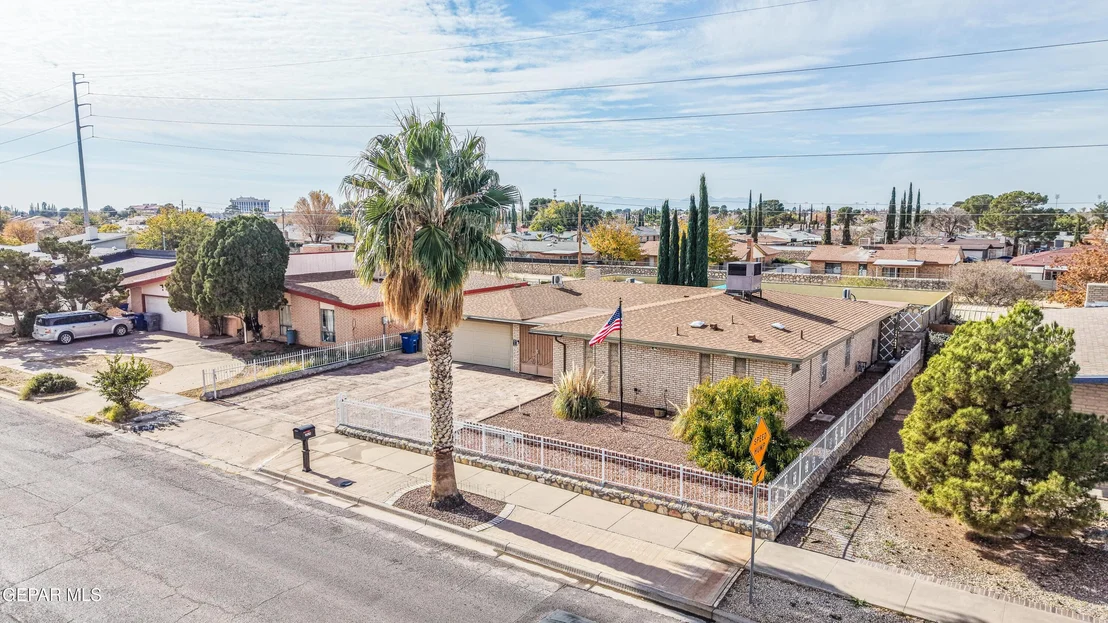 Photo of 2029 MERMAID Drive