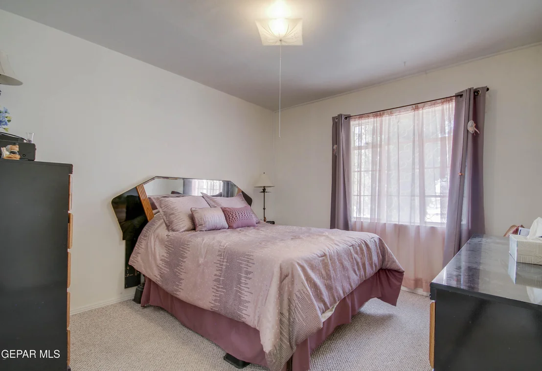 Photo of 3605 TYLER Avenue