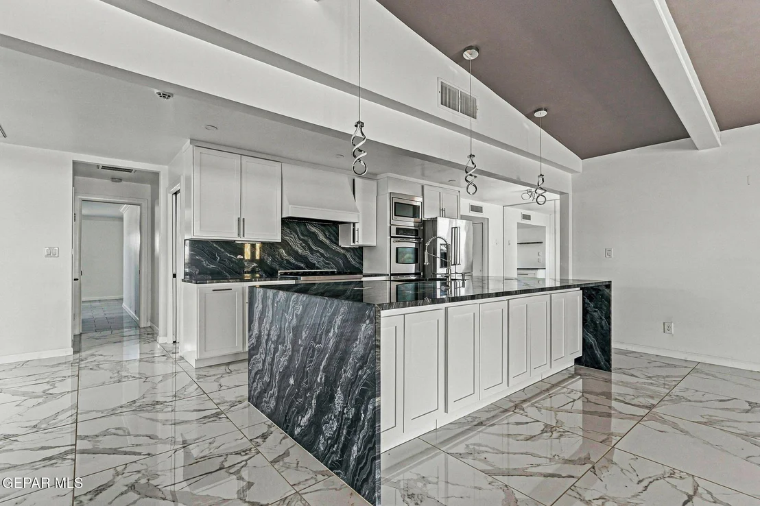 Photo of 259 Crown Point Drive