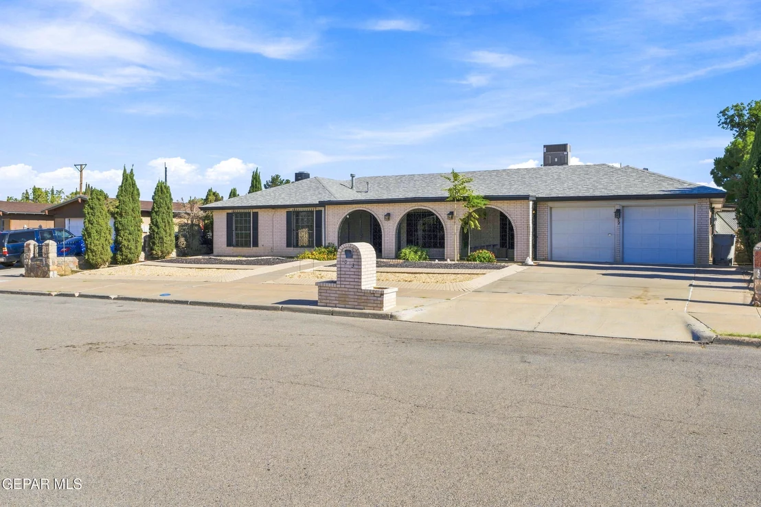 Photo of 10432 BYWAY Drive