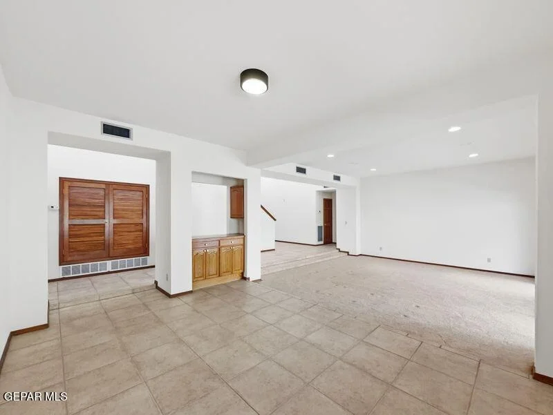 Photo of 1092 THUNDERBIRD Drive