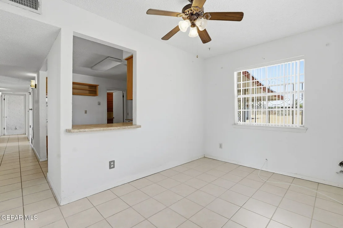 Photo of 8025 GILBERT Drive