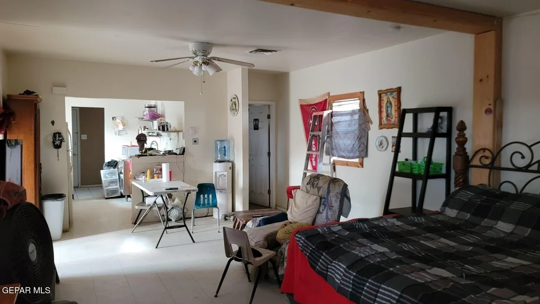 Photo of 854 Yates Place