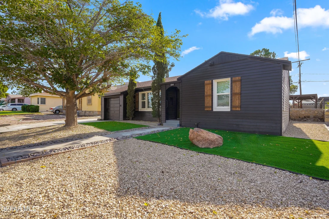 Photo of 614 loretto Road