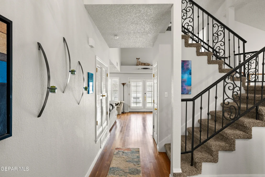 Photo of 1000 SUN RIDGE Drive