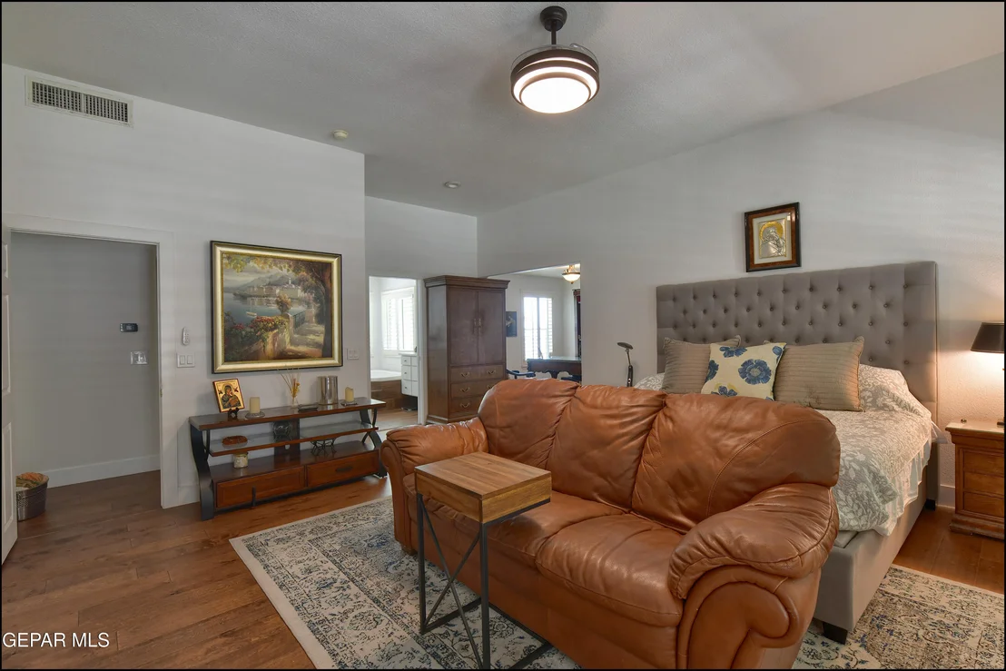 Photo of 4490 SHADOW WILLOW Drive