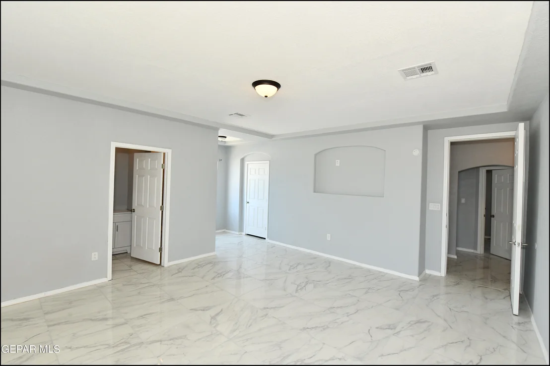 Photo of 1017 Ojinaga Road