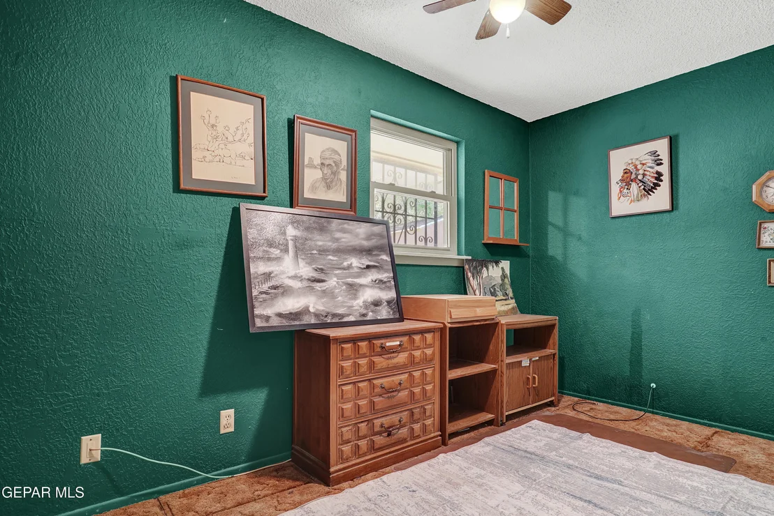 Photo of 228 MOONGLOW Drive