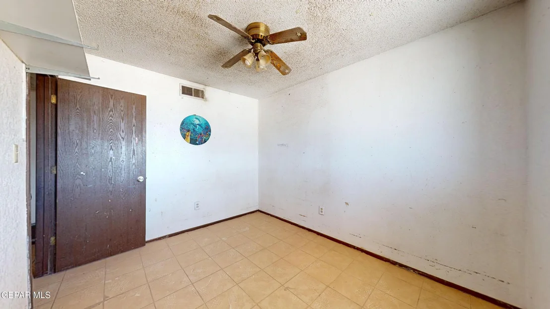 Photo of 810 ELM Street