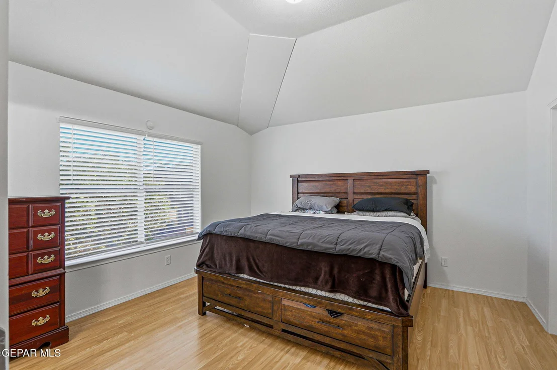 Photo of 680 Sequeiros Court