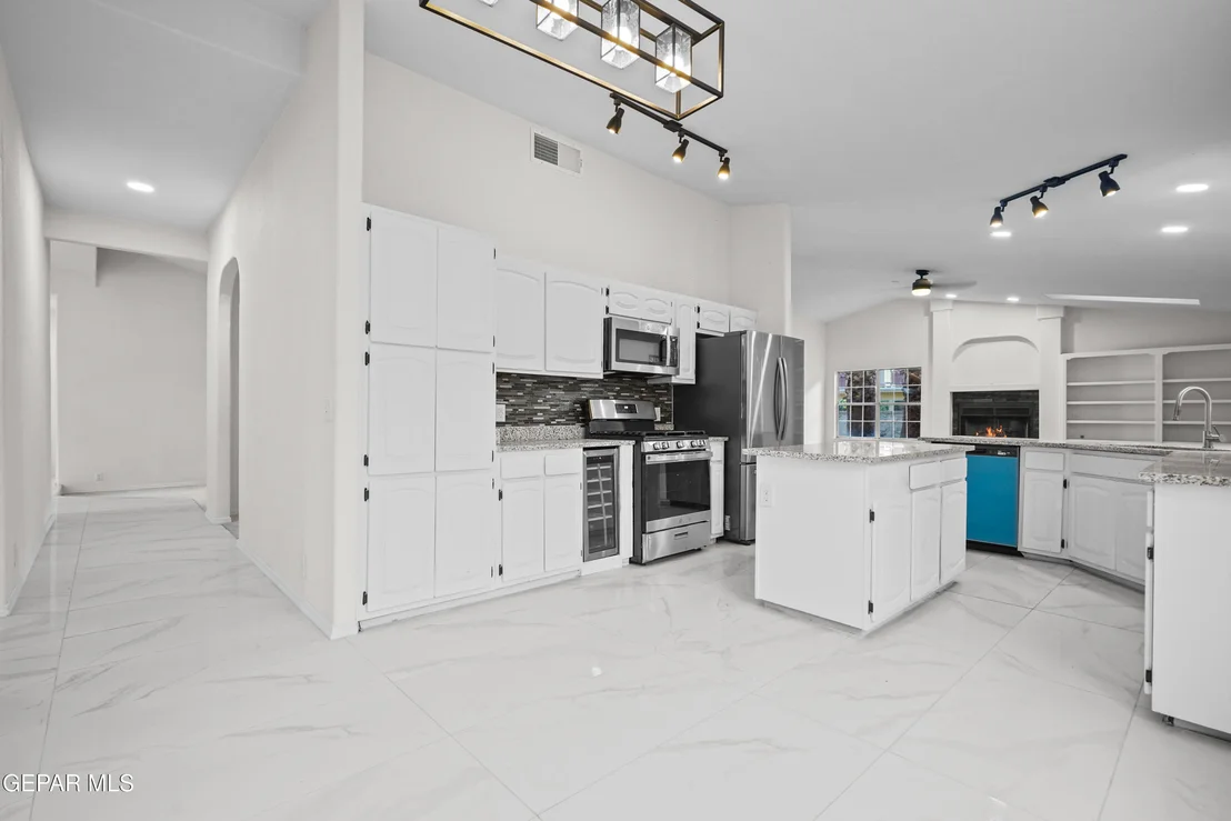 Photo of 4529 Willow W Drive