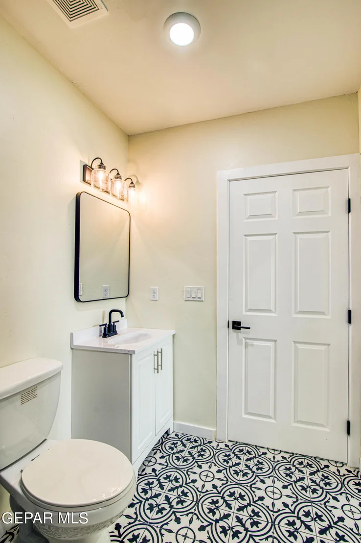 Photo of 3808 Mountain Avenue