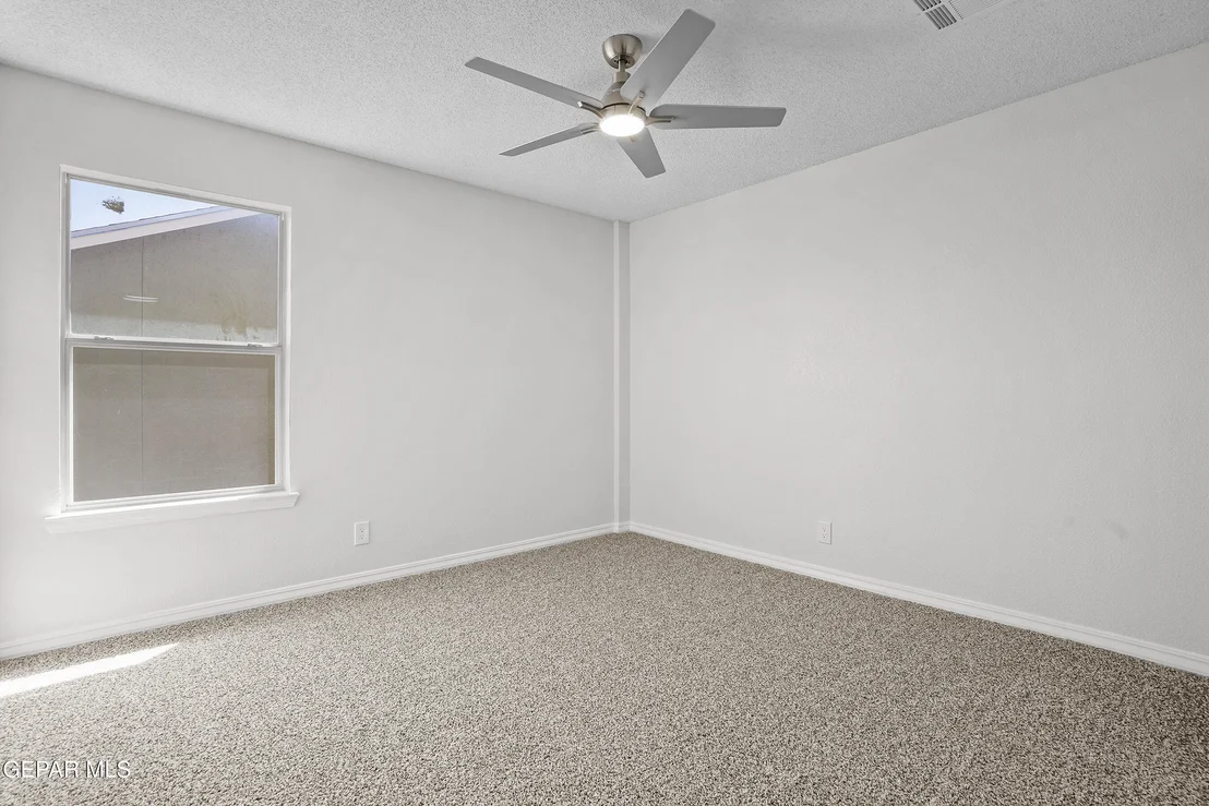 Photo of 1239 VIKKI CARR Lane