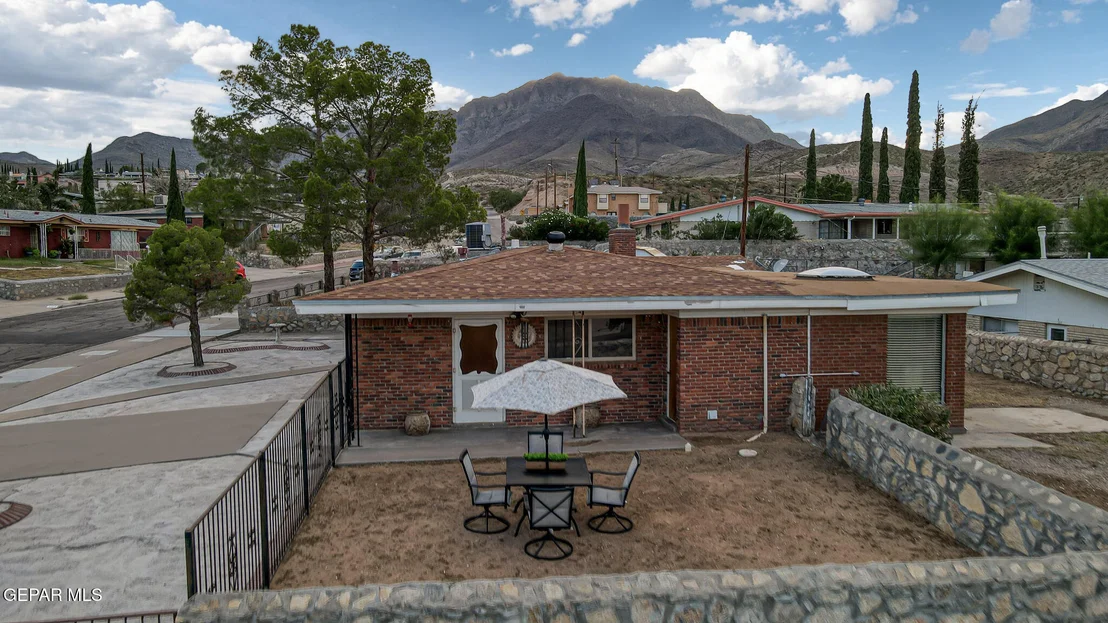 Photo of 3317 ZIRCON Drive