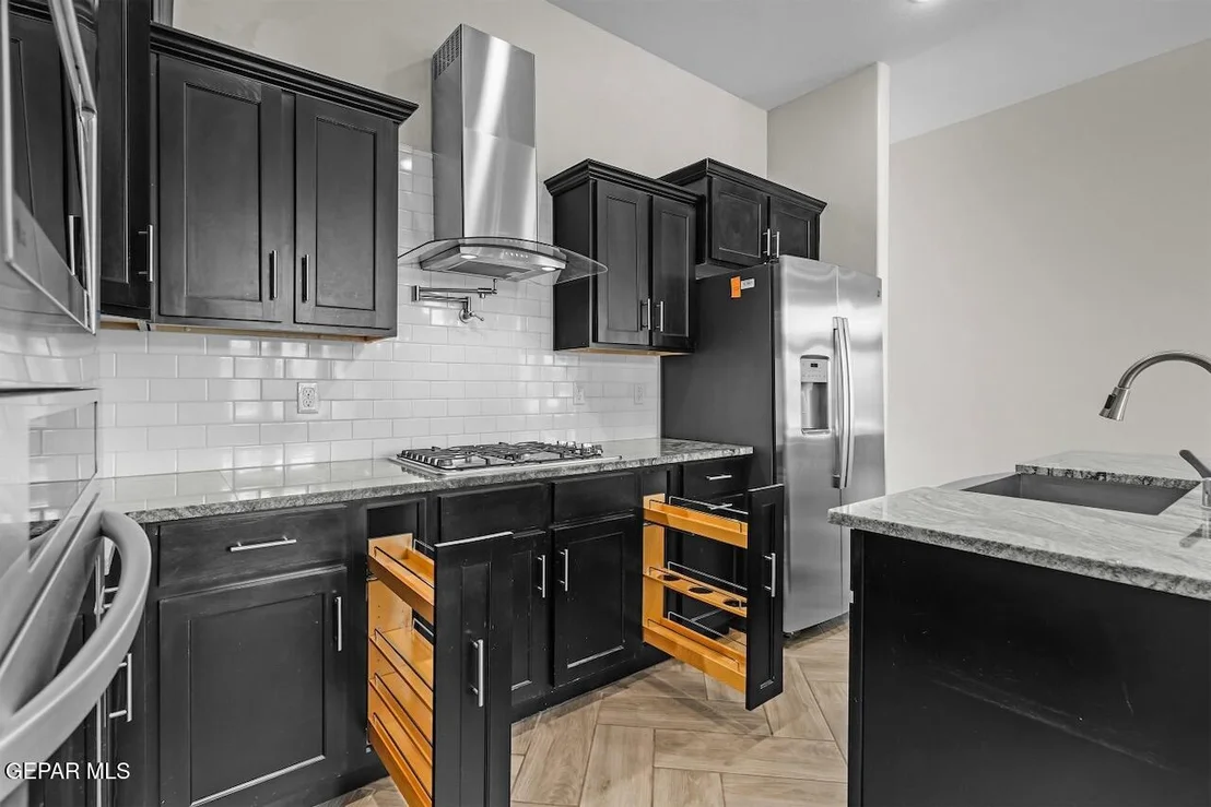Photo of 965 CROOKED RIVER Drive