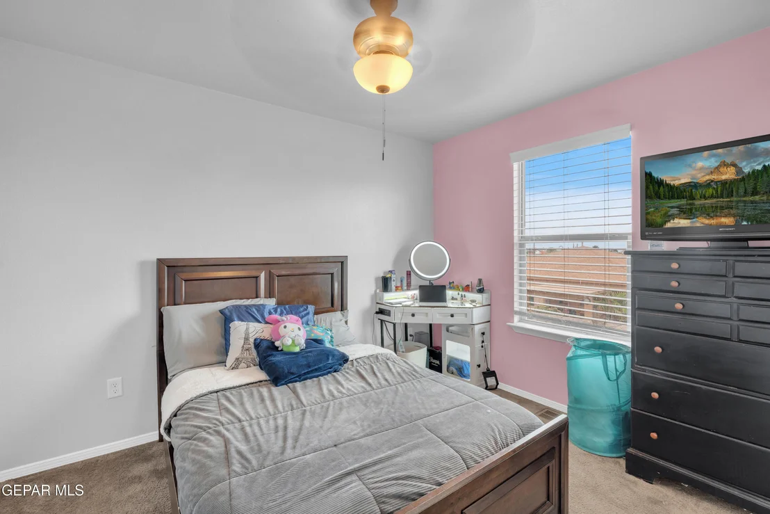 Photo of 5816 REDSTONE RIM Drive