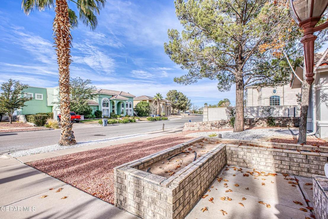Photo of 6565 Eagle Ridge Drive
