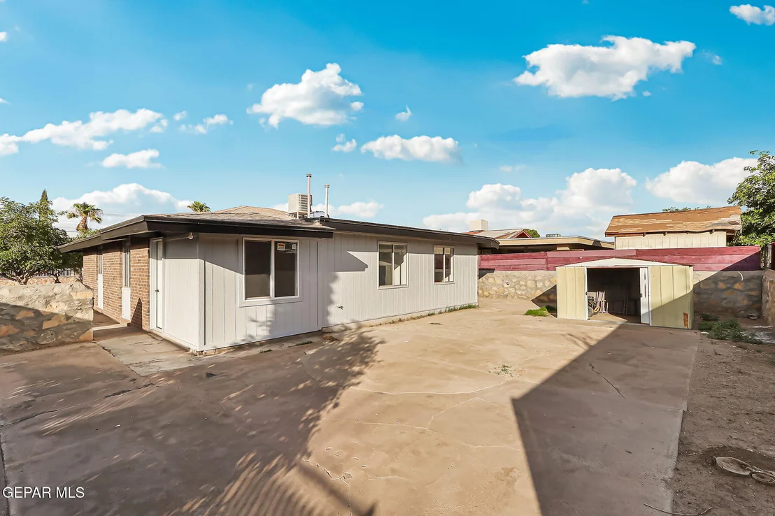 Photo of 8433 INDEPENDENCE Drive