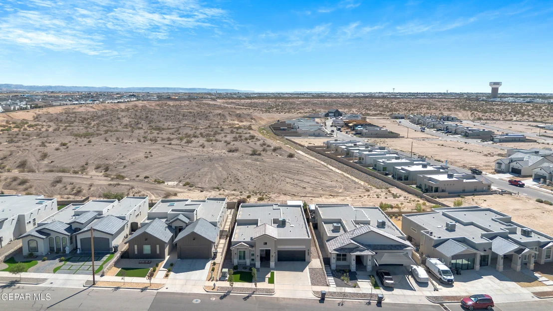 Photo of 858 AIRSHIP Place