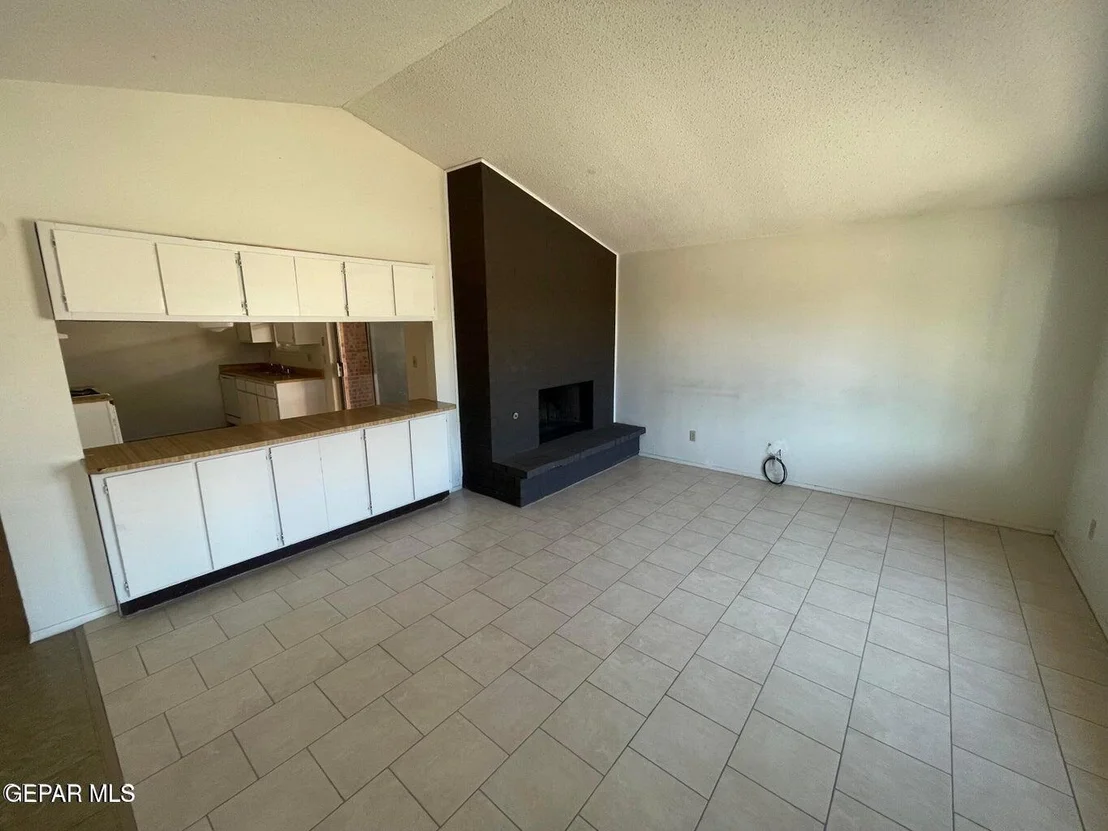 Photo of Unit AB at 2901 Beachcomber Drive