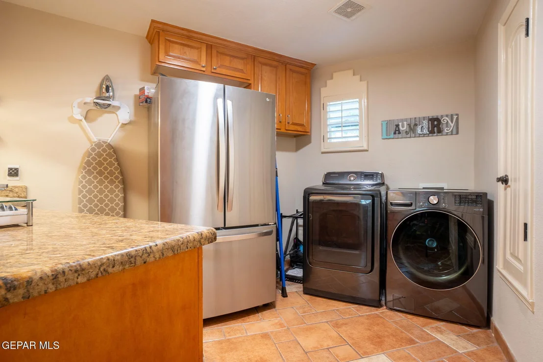 Photo of 5804 Sundale Road