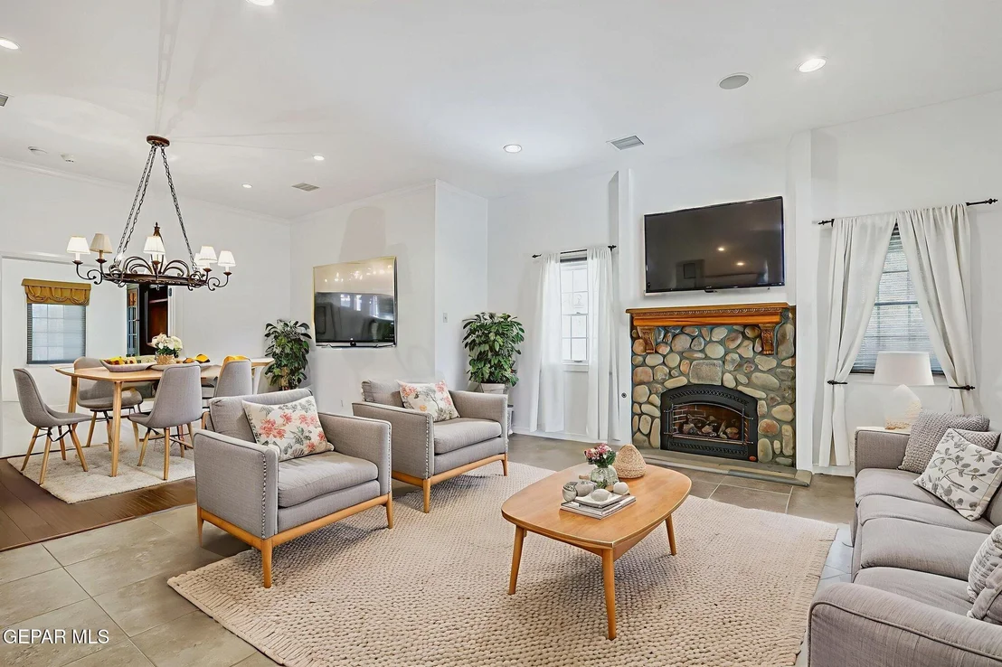 Photo of 5540 Westside Drive