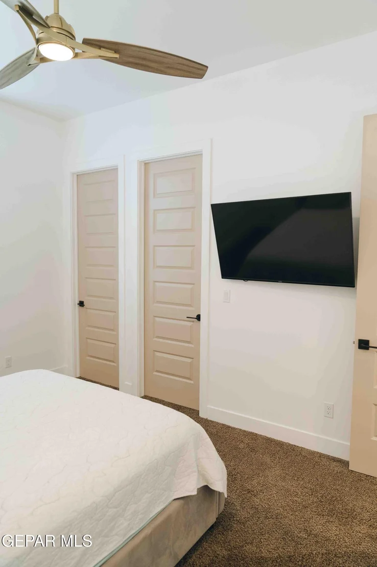 Photo of 653 BIR Circle
