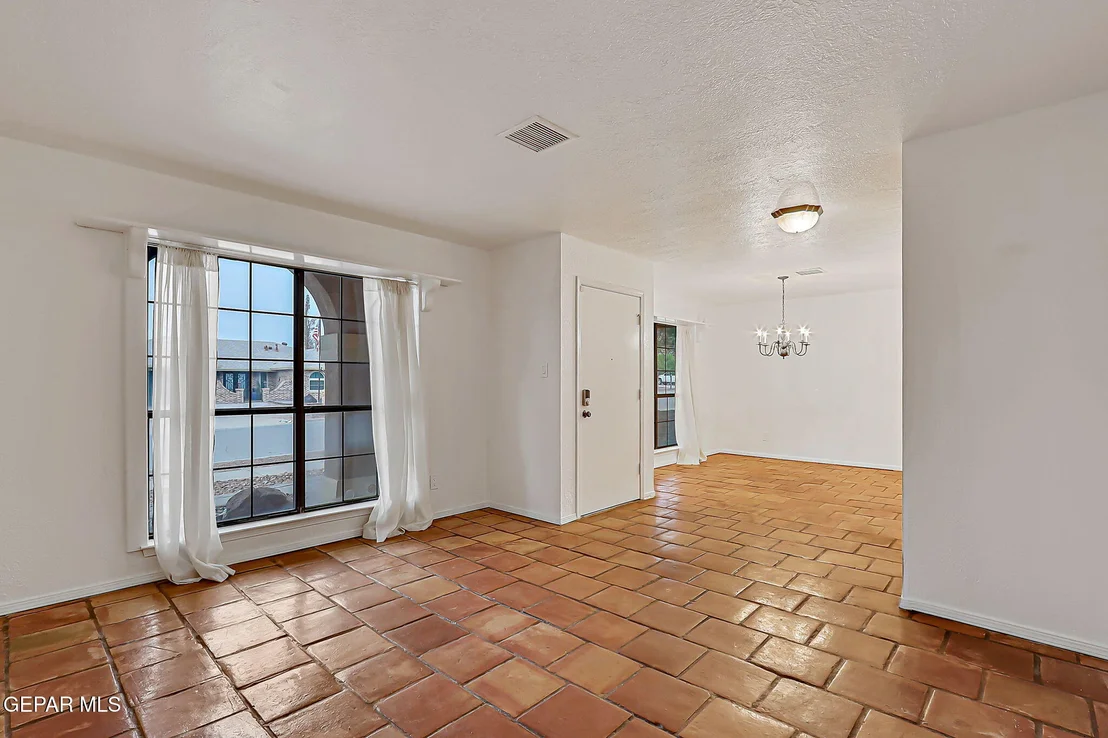Photo of 11604 Cedar crest Drive