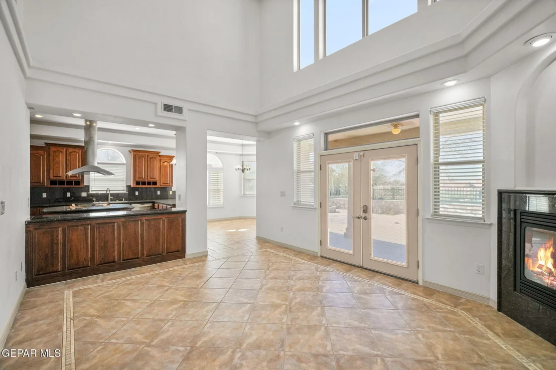 Photo of 6389 FRANKLIN TRAIL Drive