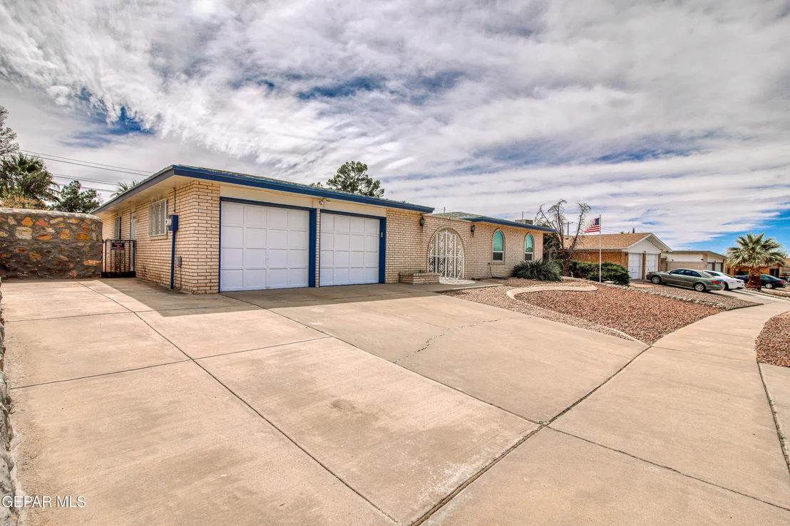 Photo of 7140 Ramada Drive