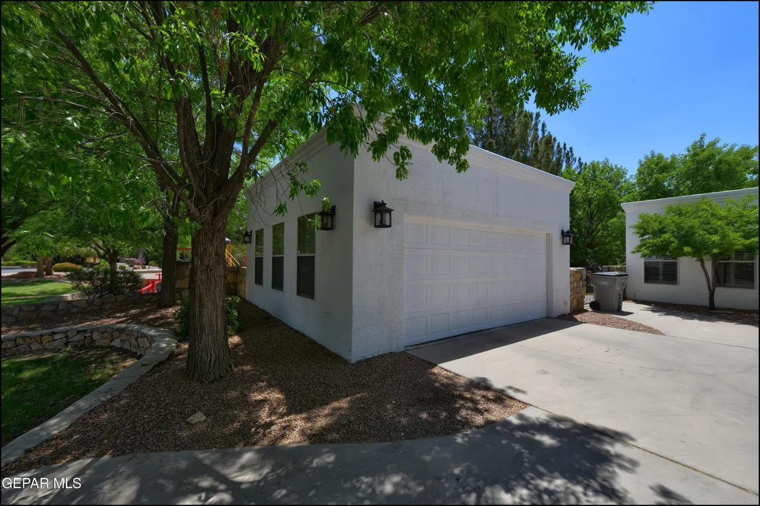 Photo of 4490 SHADOW WILLOW Drive