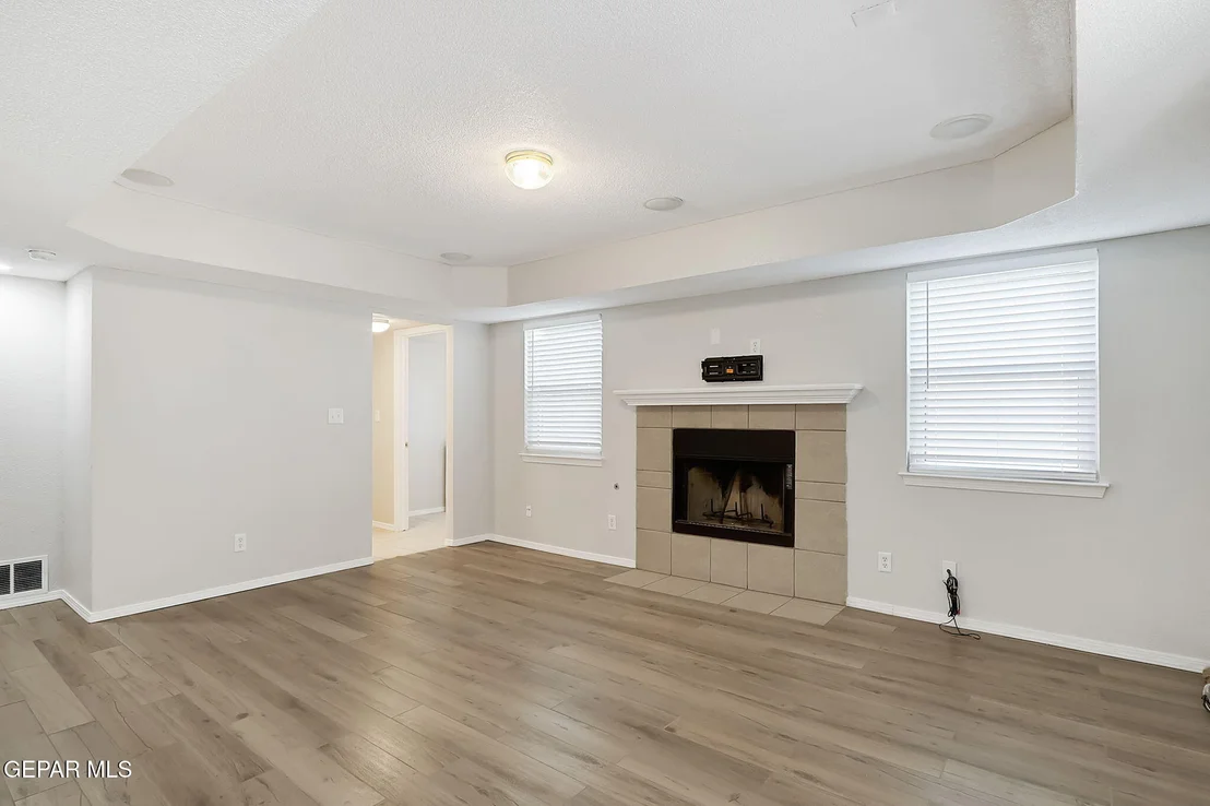 Photo of 601 Kearney Way