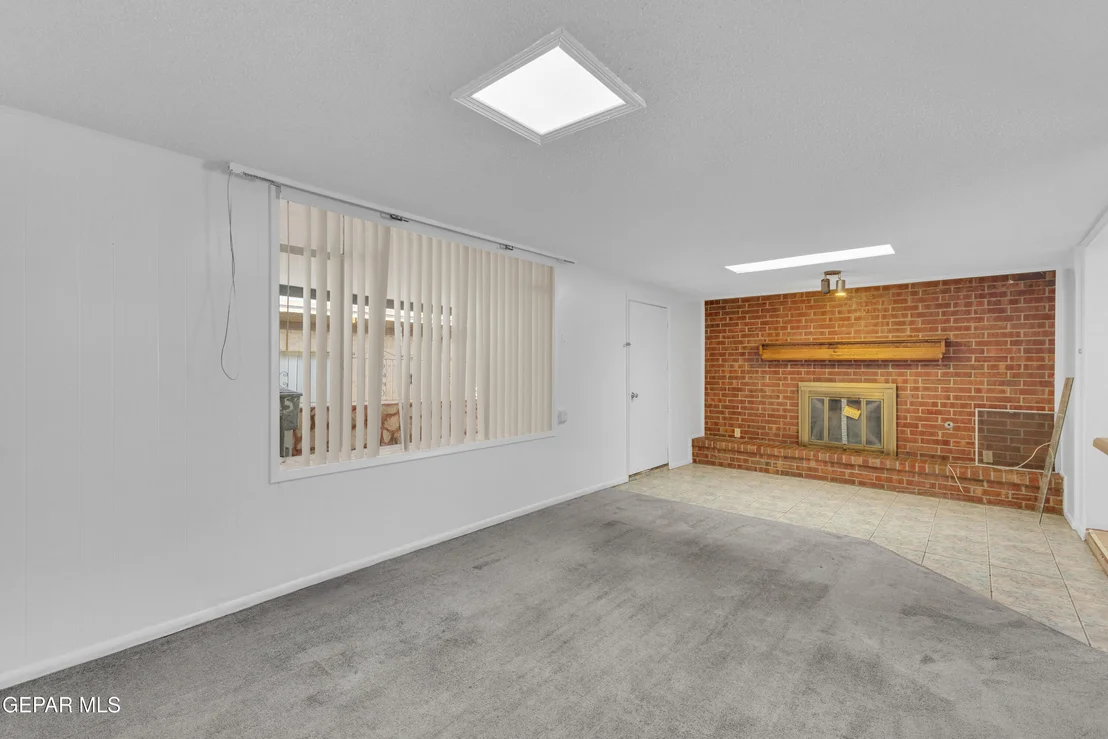 Photo of 1304 WAINWRIGHT Drive