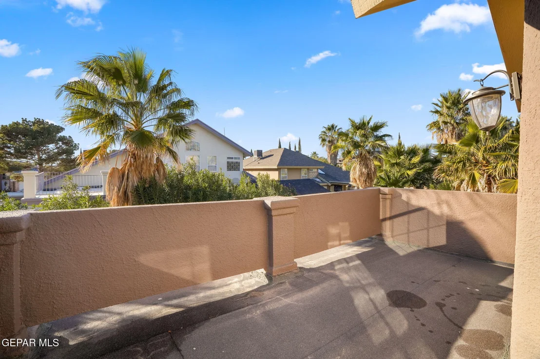 Photo of 2013 SHADOW RIDGE Drive