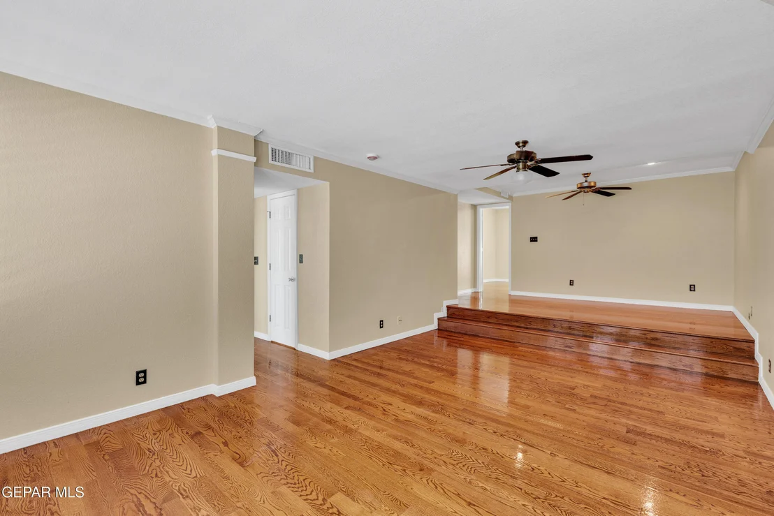 Photo of 652 BLUFF CANYON Circle