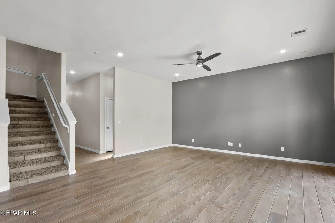 Photo of 13086 Grantham Lane