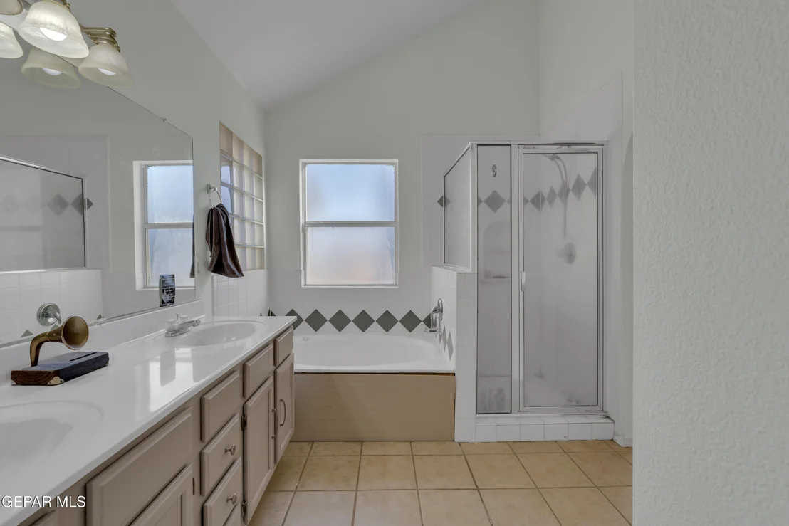 Photo of 4312 JOHN B OBLINGER Drive
