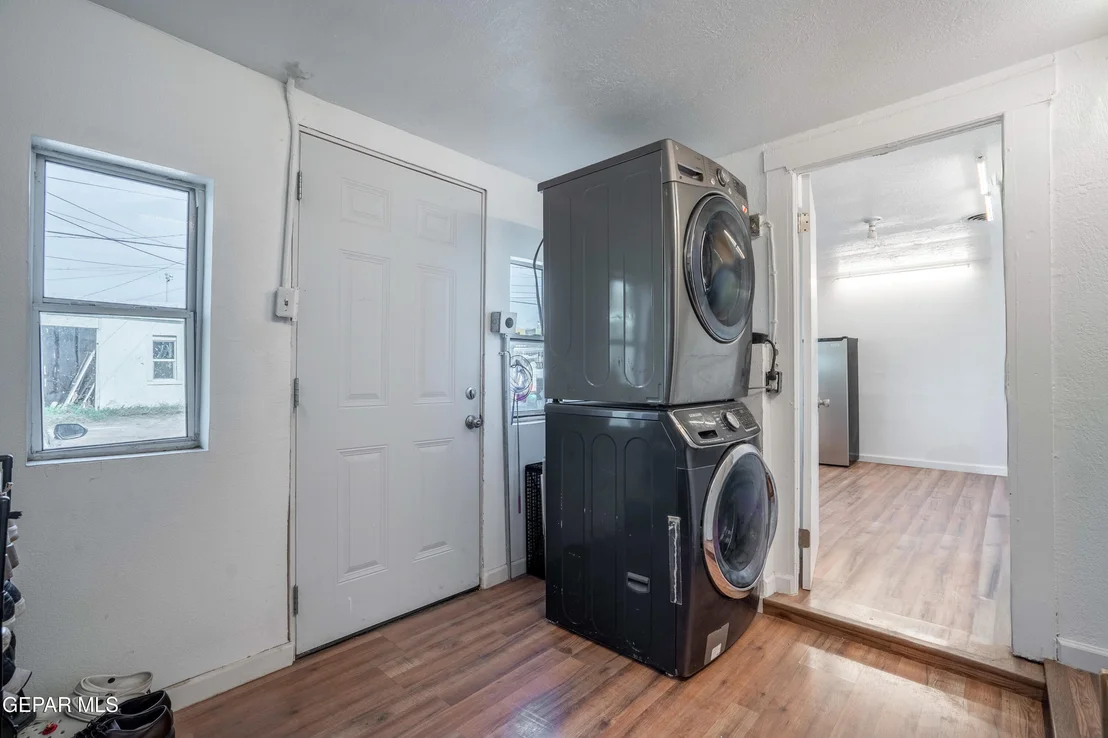 Photo of 3507 Bisbee Avenue