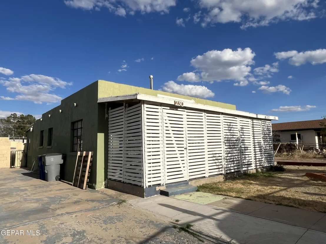 Photo of 230 LOCUST Street