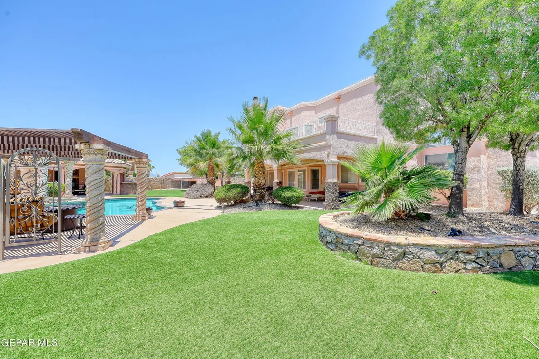 Photo of 1361 GATE Place