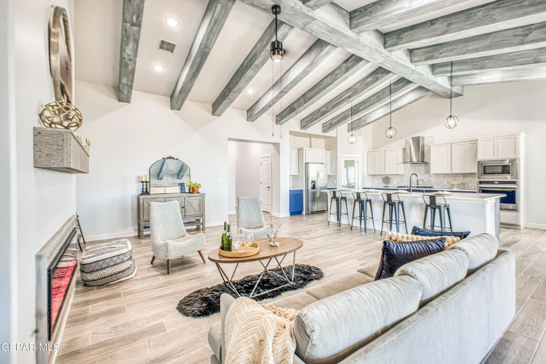 Photo of 309 Blue Valley