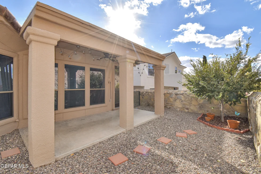 Photo of 6337 Franklin Gate Drive