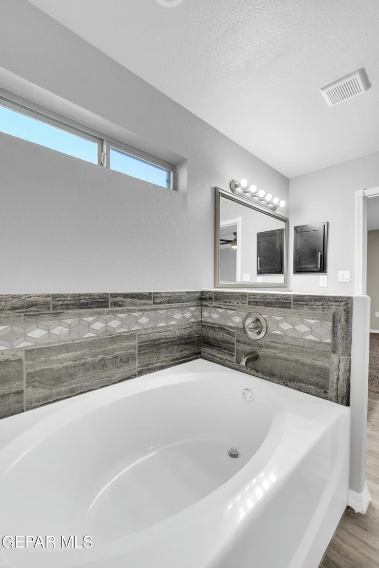 Photo of 3600 Essence Street