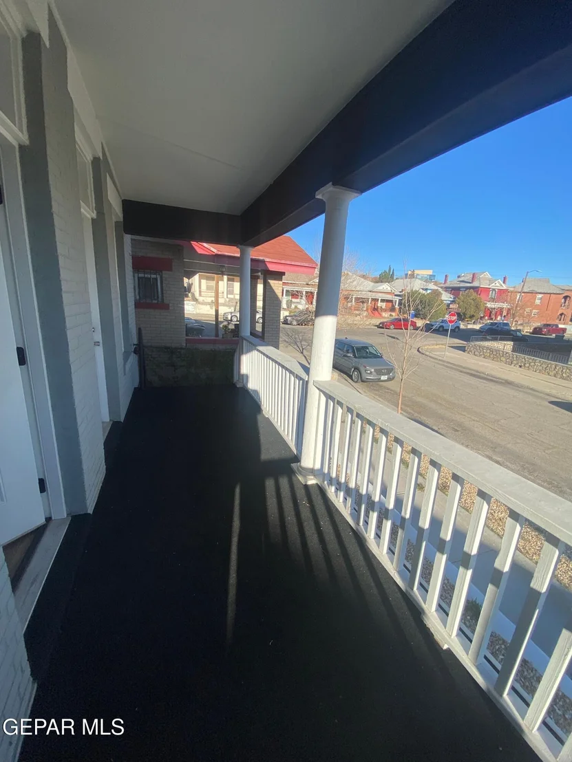 Photo of 207 RANDOLPH Drive