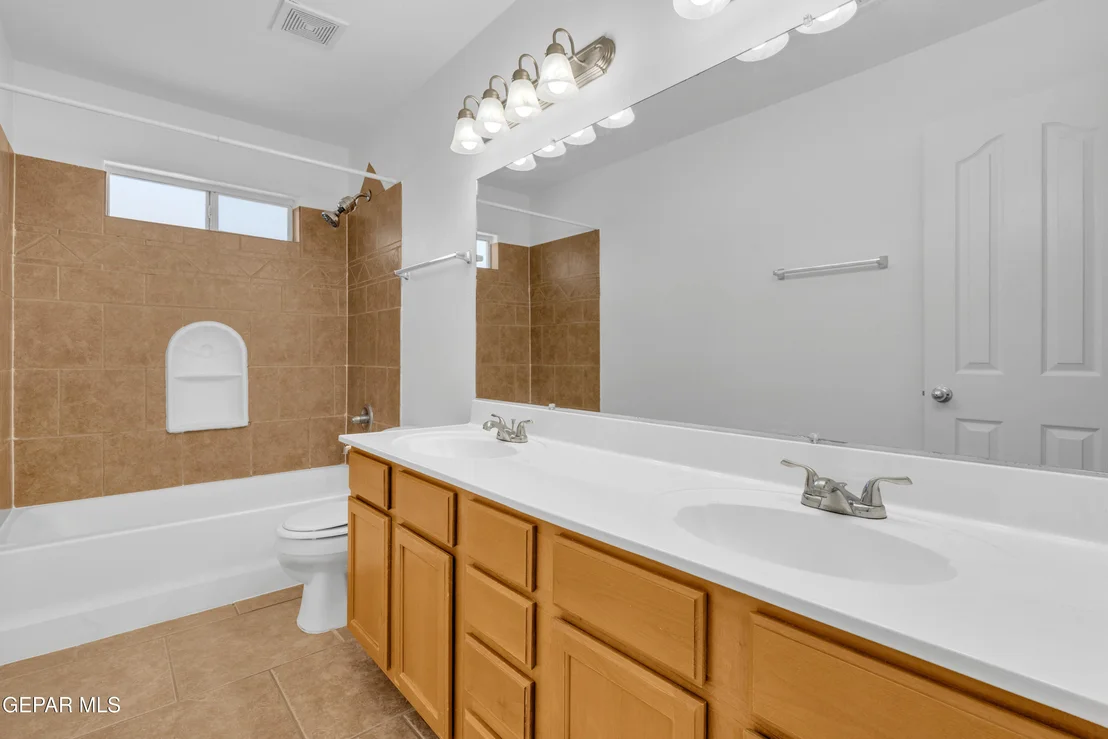 Photo of 6289 COSECHA LUNA Circle