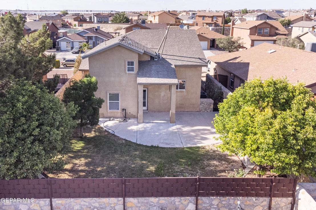 Photo of 12172 Sun Arbor Place