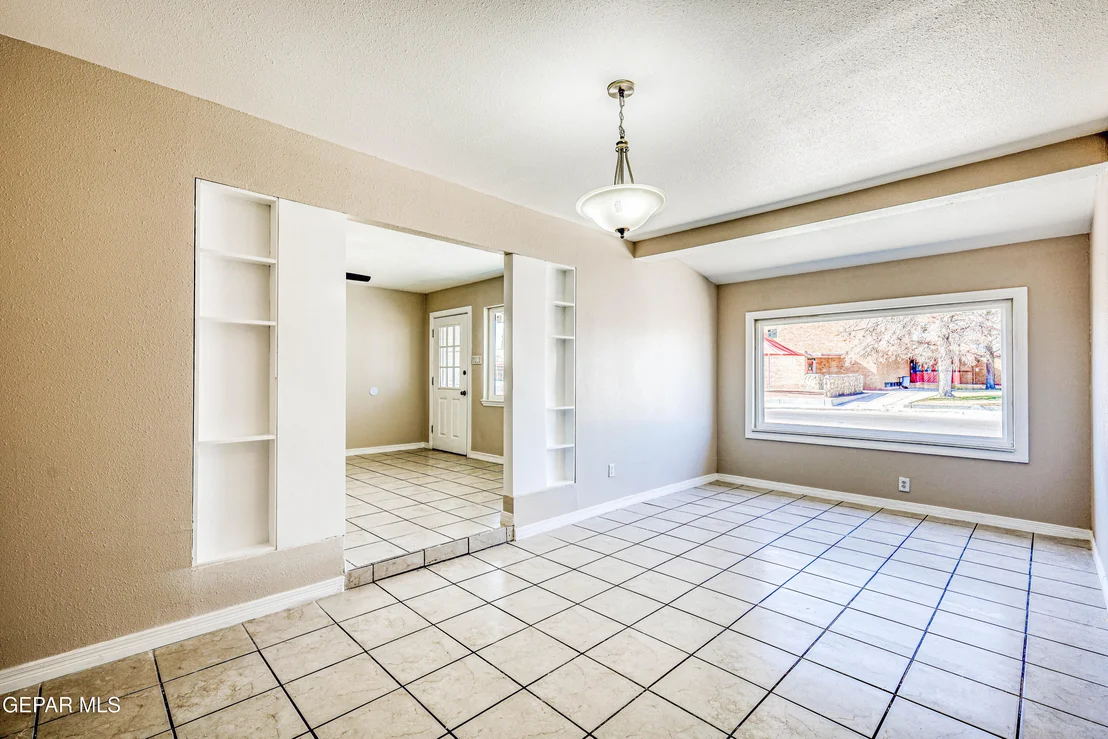 Photo of 424 Indian Place