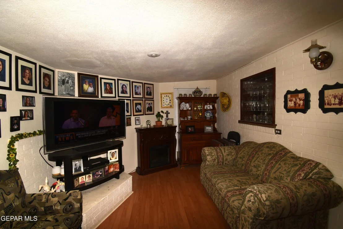 Photo of 10013 KEYSTONE Drive